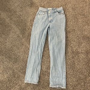 Abercrombie and Fitch 90s Ultra High Rise Straight Jean